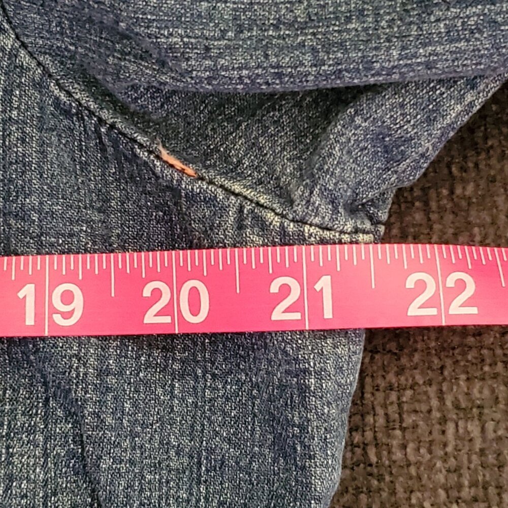 St. John's Bay Denim Jacket – Size Medium, Classic Style, Excellent Condition - Picture 15 of 15
